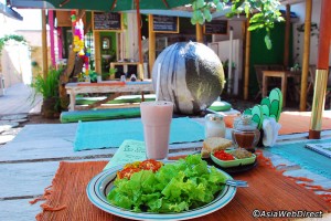 little-green-cafe-seminyak